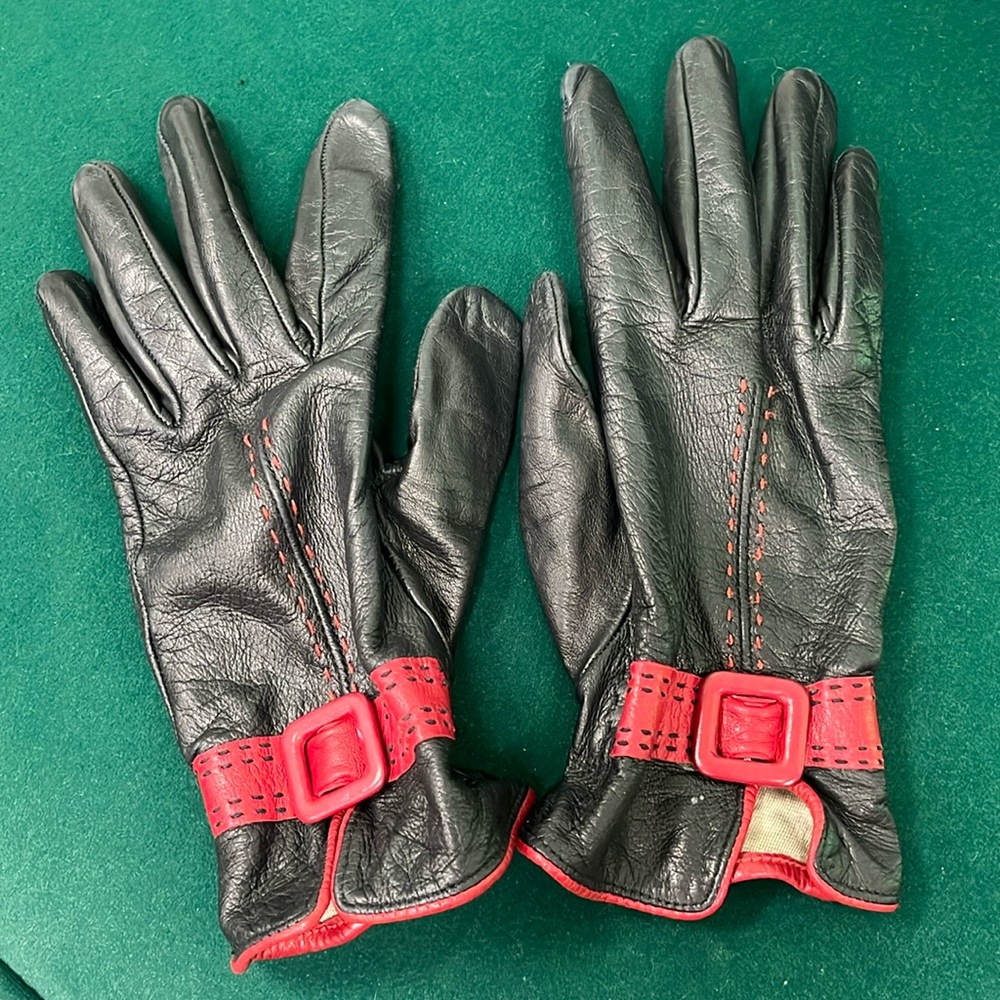 🦐 Sermoneta Buckle Red Silk Leather Gloves 7